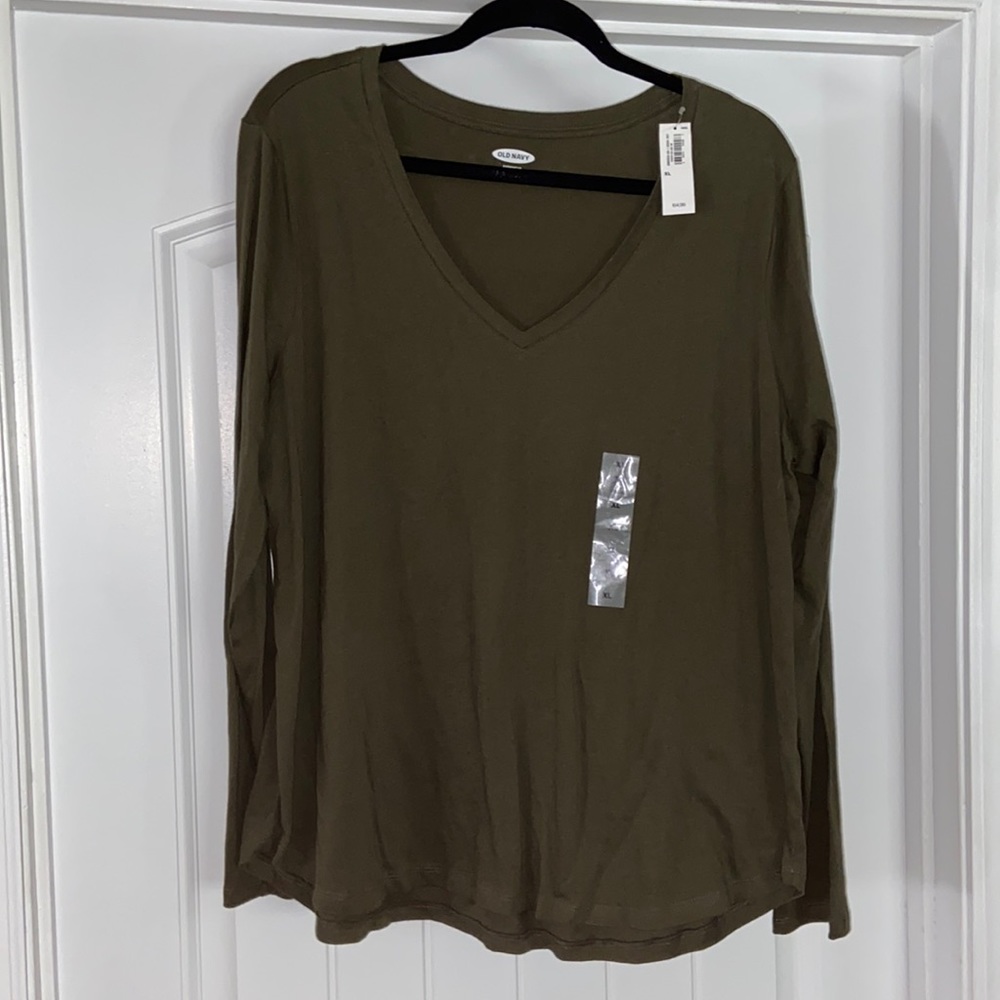 Old Navy top